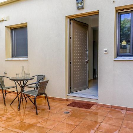 Dictamus Apartment Chrissi Akti Chania Exterior foto