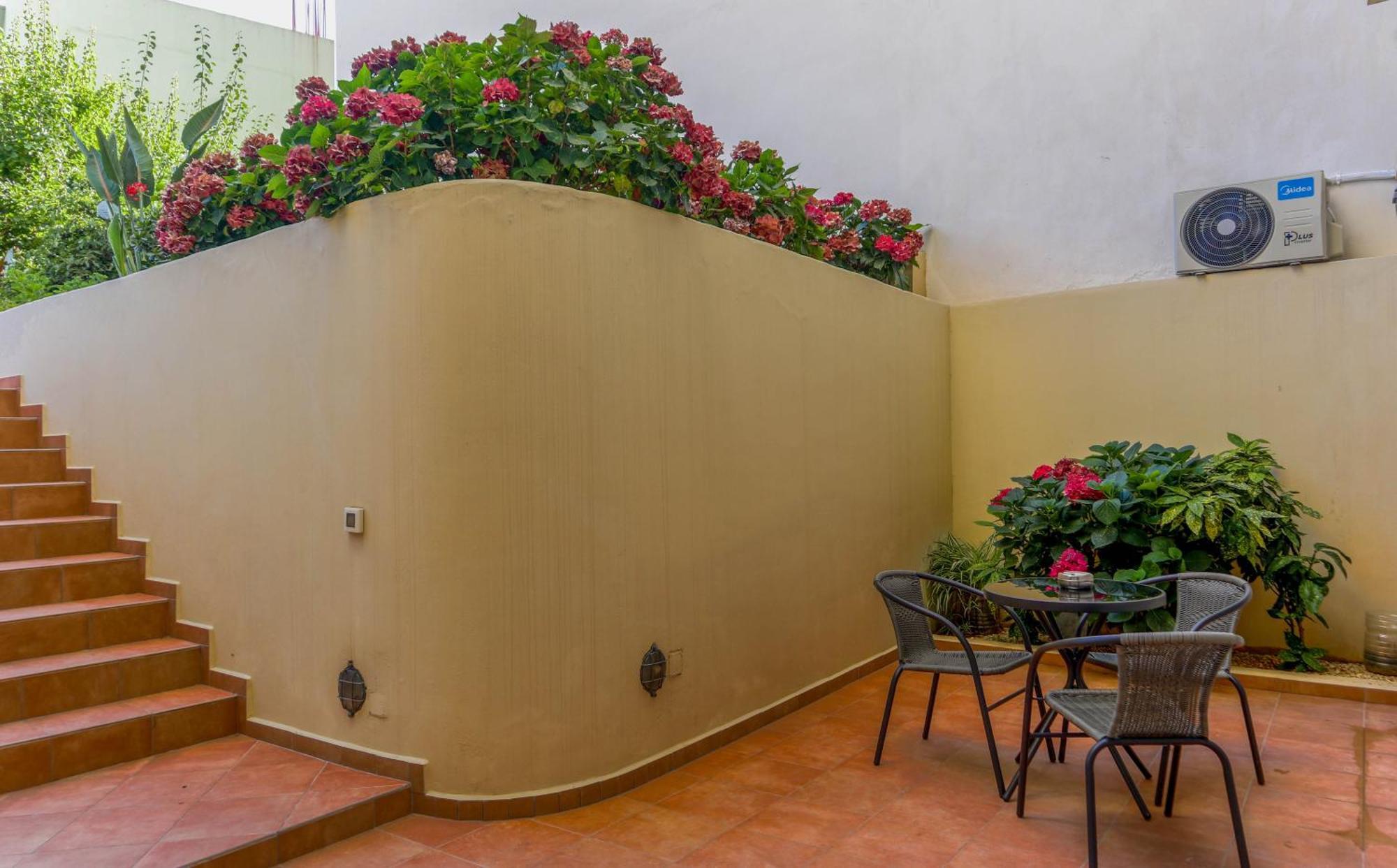 Dictamus Apartment Chrissi Akti Chania Exterior foto